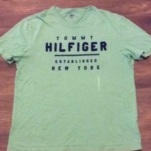 VTG Tommy Hilfiger Green T-Shirt Size Large